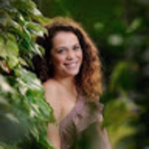 Meet your Posher, Jael